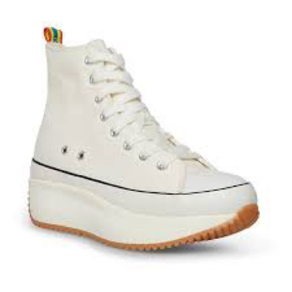 Madden Girl Winnona Women’s Platform Sneakers